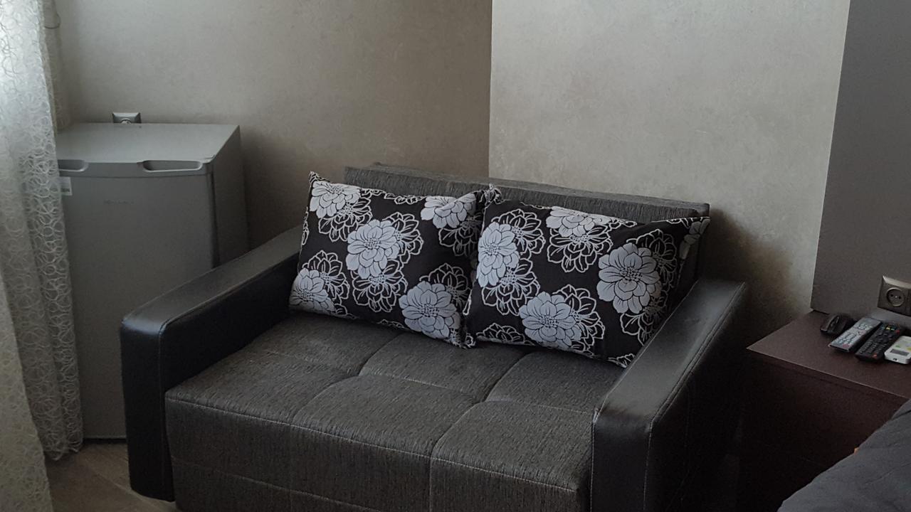 Roini Apartment Batumi Exterior photo